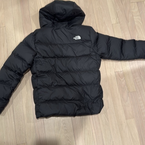 North face youth Large black coat with hood - Picture 5 of 5